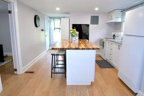 19 Folger Street, ON K7K 4Y7