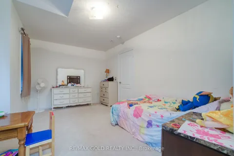 1089 Upper Thames Drive, ON N4T 0H2
