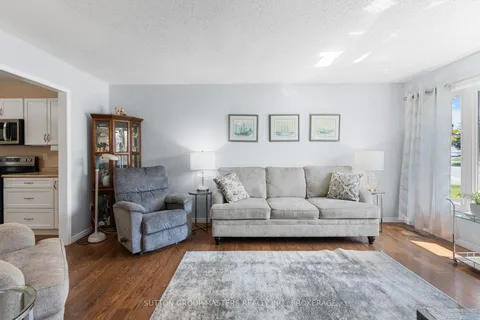 900 Mona Drive, ON K7P 2H7