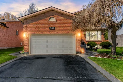 900 Mona Drive, ON K7P 2H7