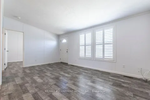 9 Hickory Hollow, ON N0A 1L0