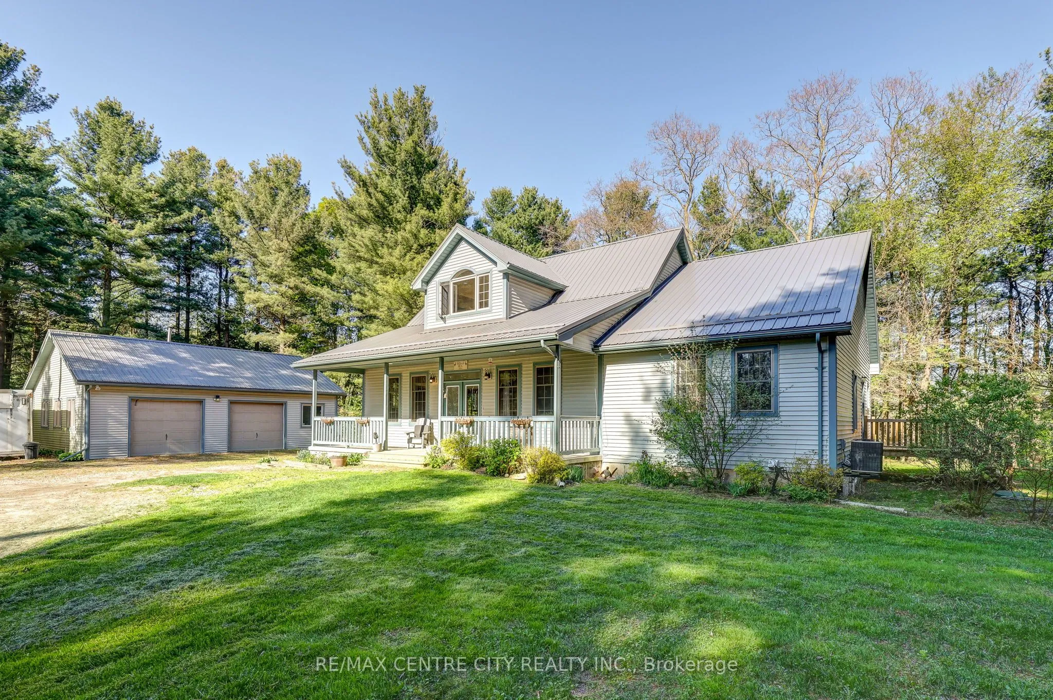 35035 LAKE Line, ON N5L 1J1