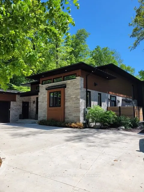 141 Baldwin Street, ON N4G 2K4