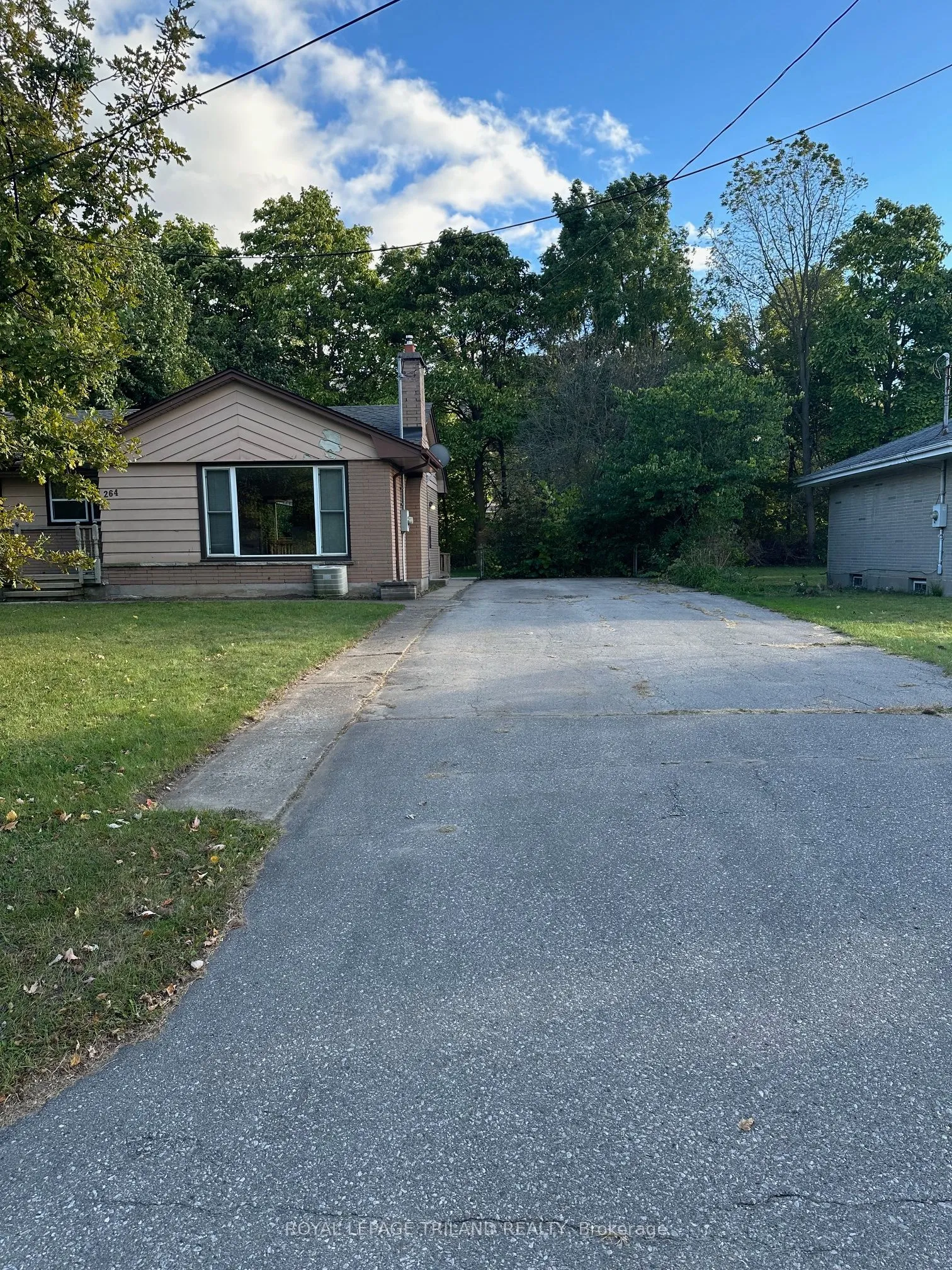 264 Trott Drive, ON N6G 1B5