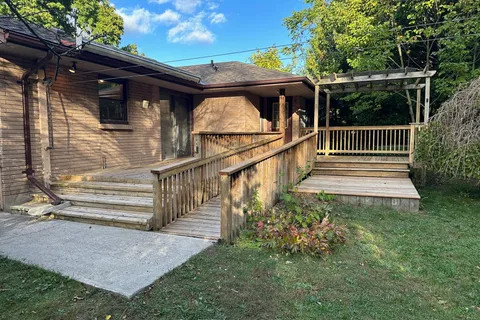 264 Trott Drive, ON N6G 1B5