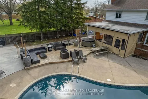 22 Coronation Drive, ON L3K 3Z4