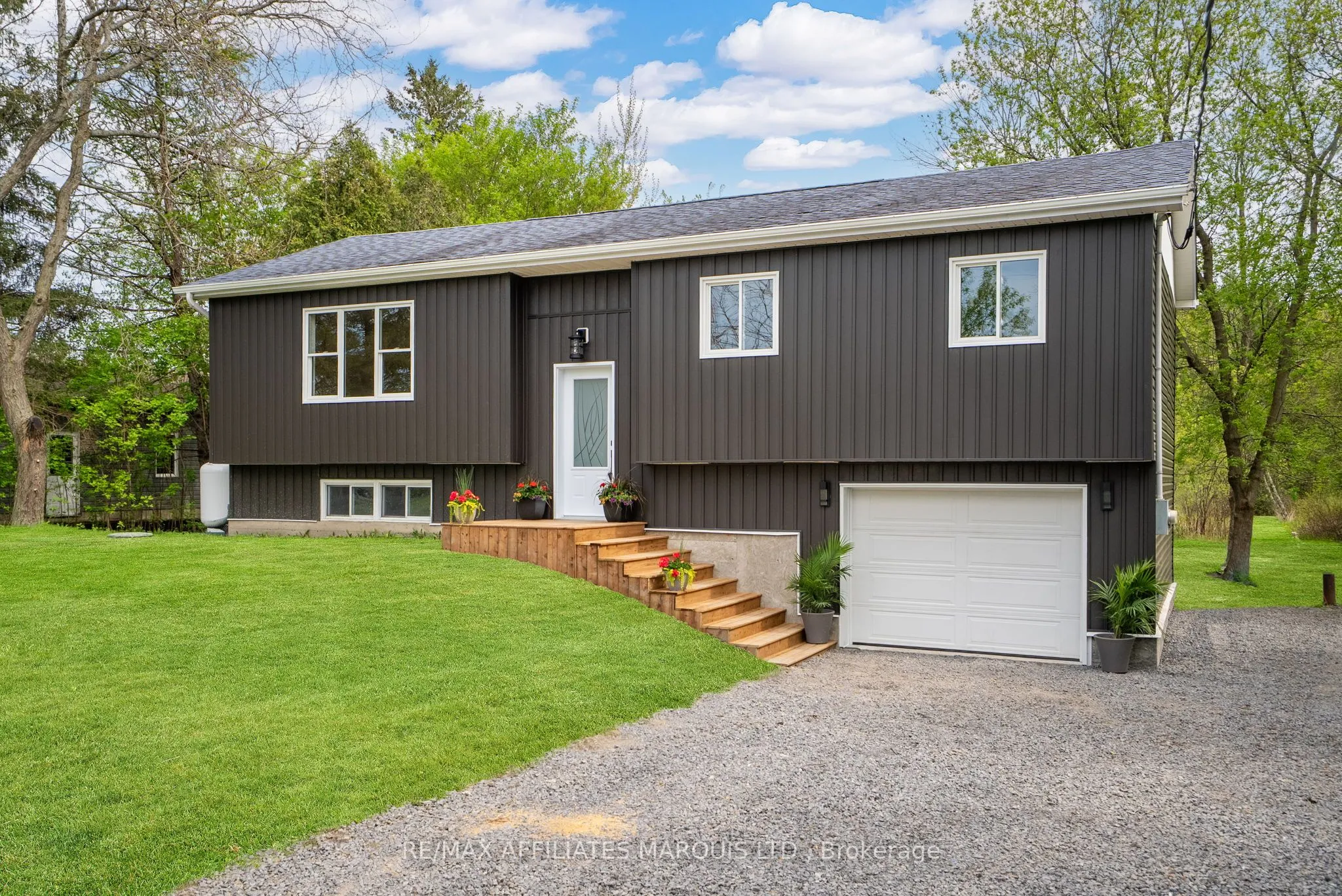 18222 Patrick Street, ON K0C 2J0