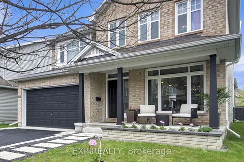 132 Gracewood Crescent, ON K1T 0J5