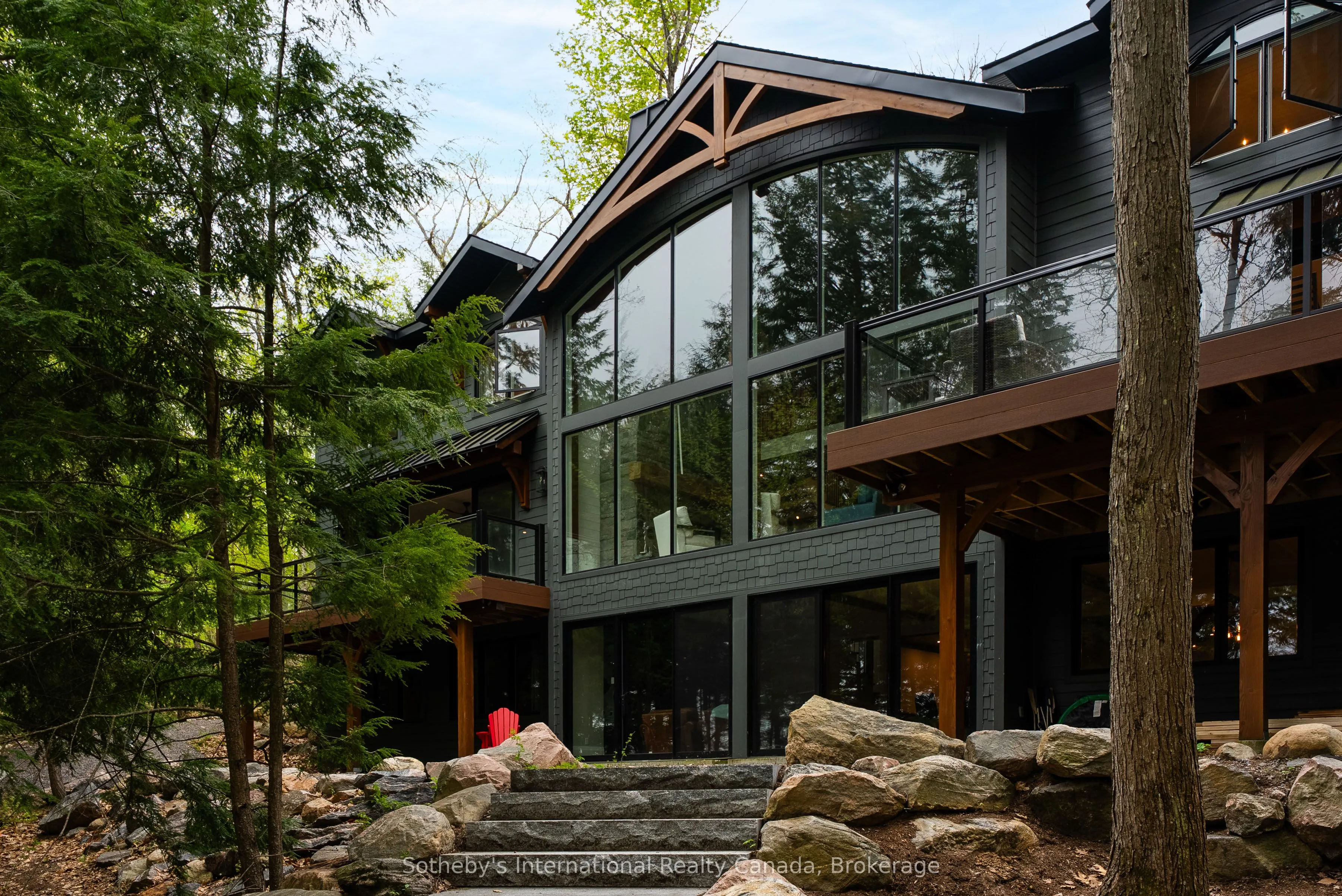 1316 East Bay Road, ON P0C 1M0