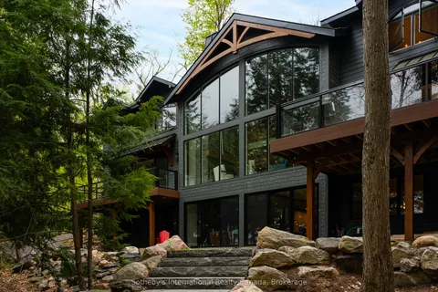 1316 East Bay Road, ON P0C 1M0