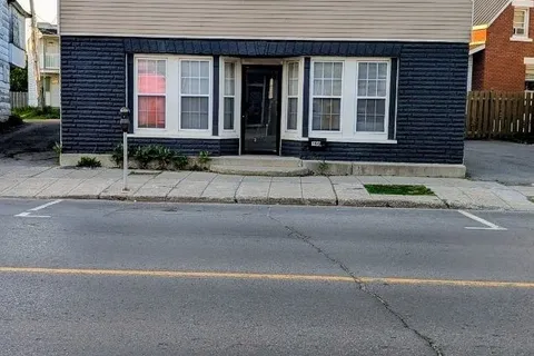 166 Montreal Road, ON K6H 1B3
