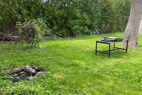 1210 Erie Avenue, Hunt Club - South Keys and Area, ON K1V 6G6