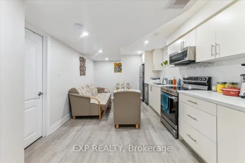 409 Tealby Crescent, Waterloo, ON N2J 4Y8