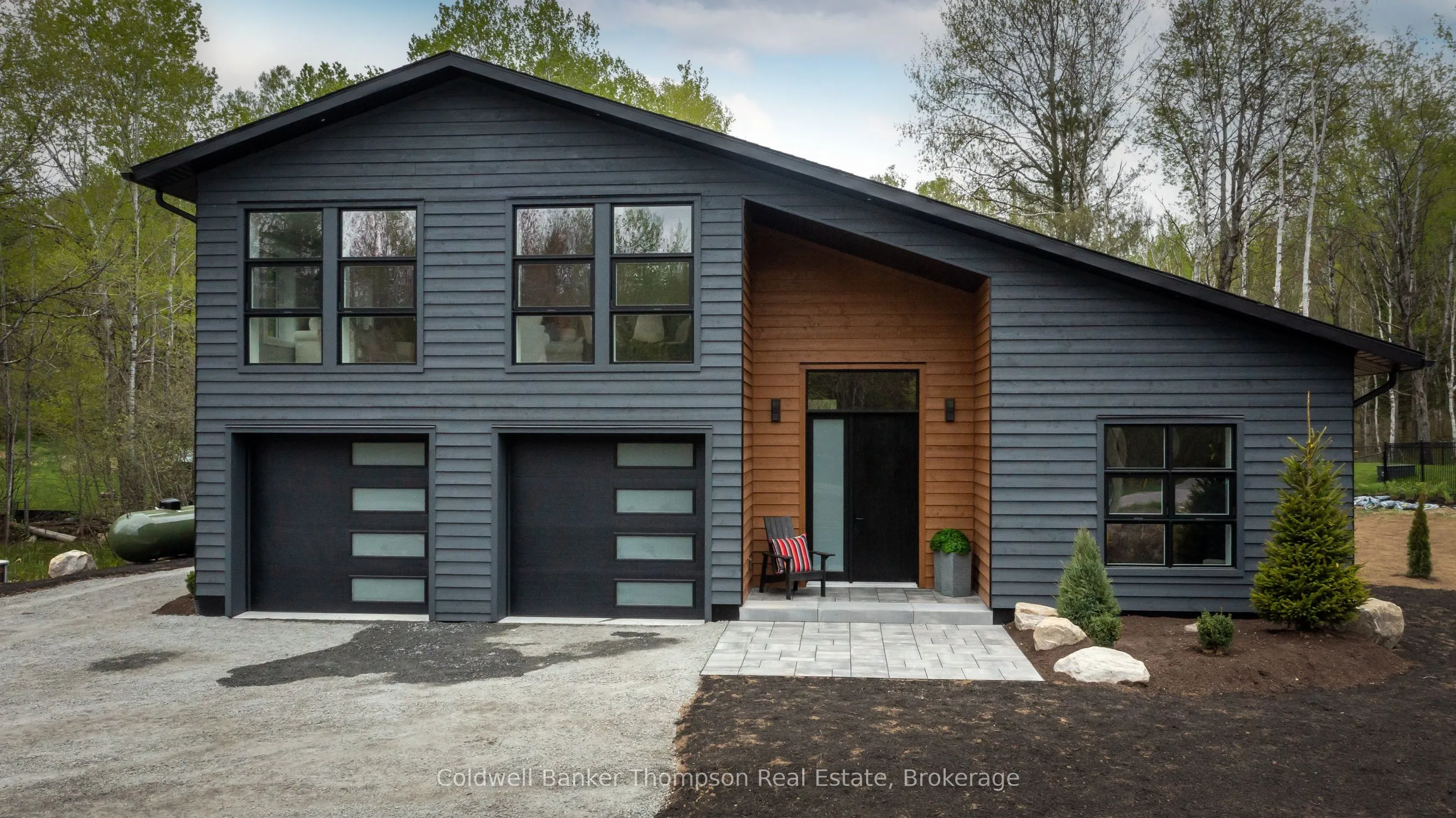 120 Vernon Shores Avenue, ON P1H 2J2