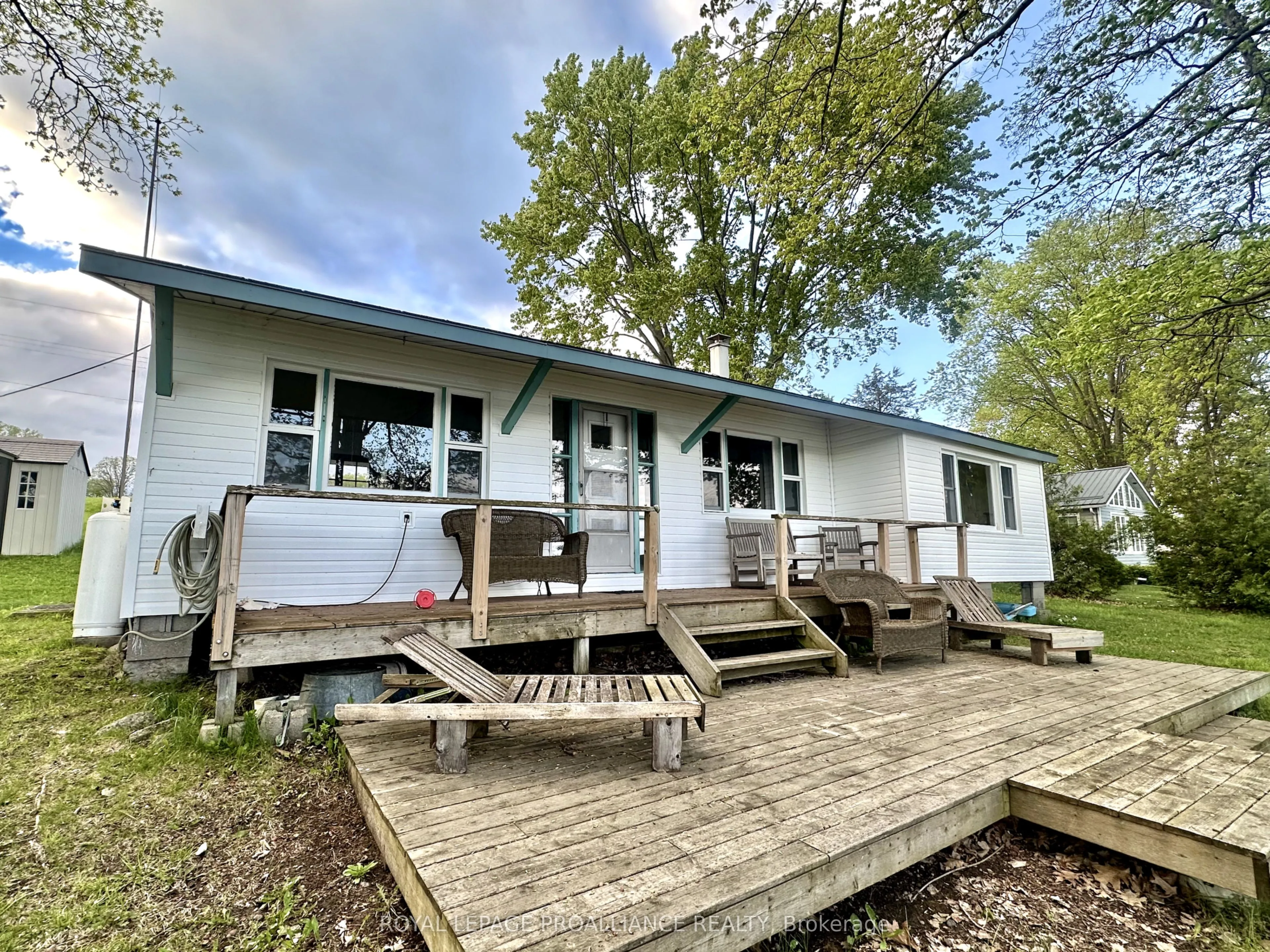 32 Quinte View Road, ON K0H 1G0