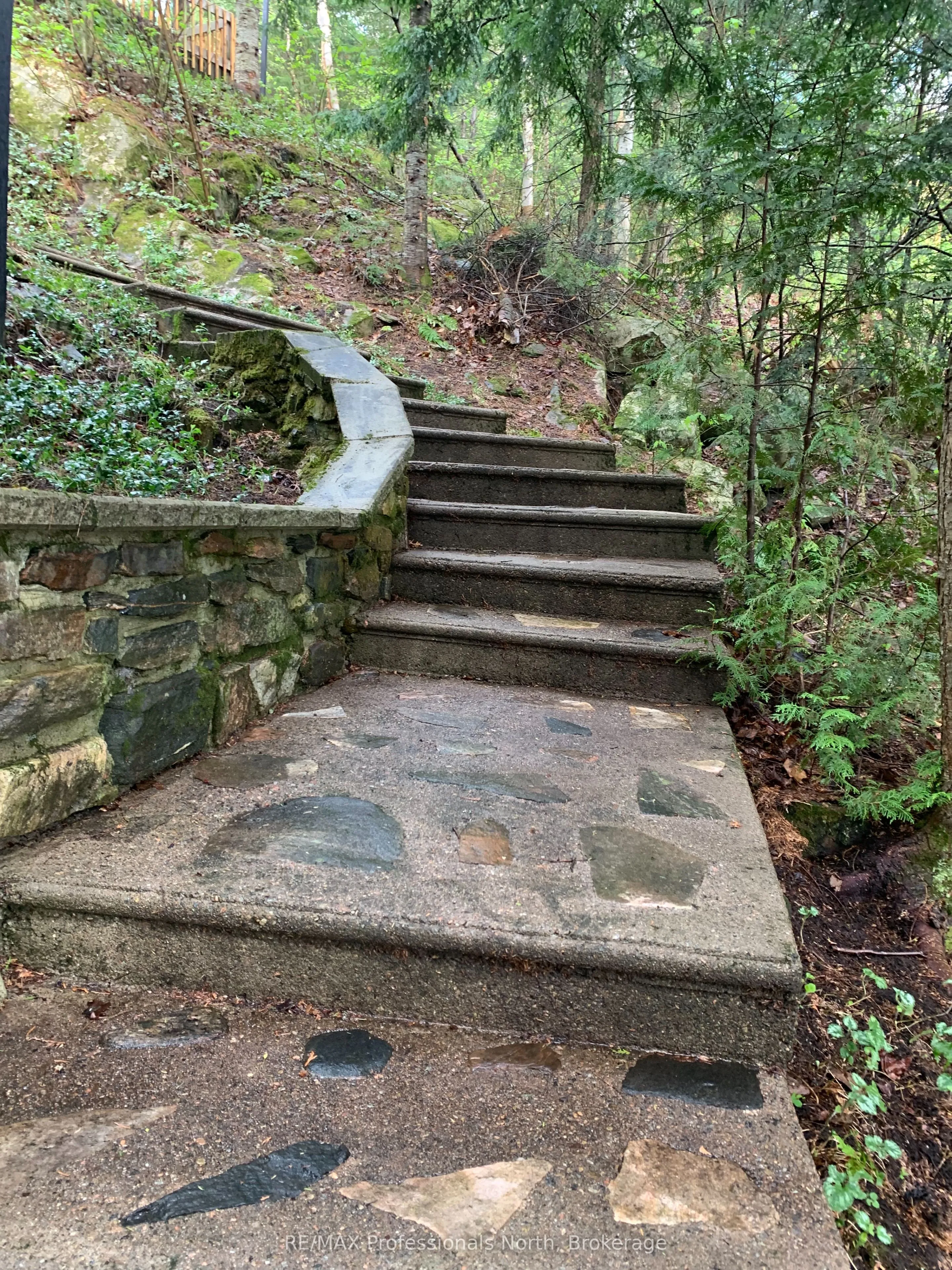 6213 Kennisis Lake Road, ON K0M 1S0