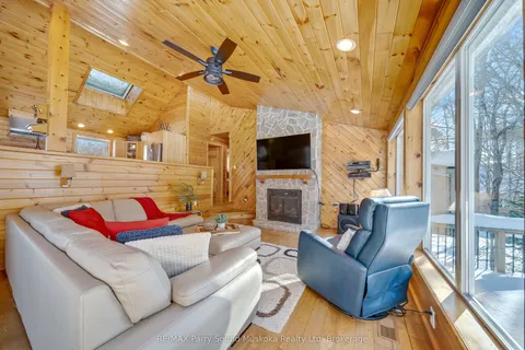587 Centre Road, ON P2A 0B4