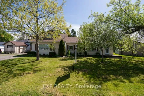8 North Maloney Street, ON K0K 2M0