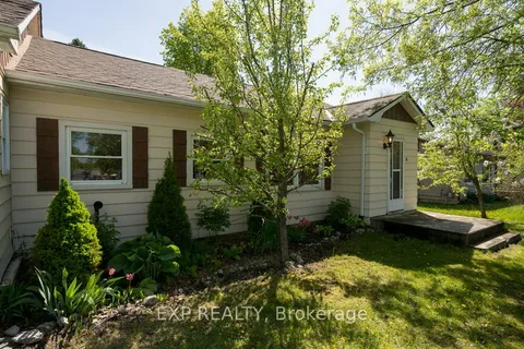 8 North Maloney Street, ON K0K 2M0