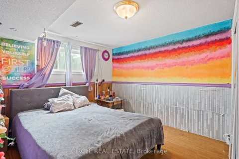 118 Bridlewood Drive, ON L3C 6H3