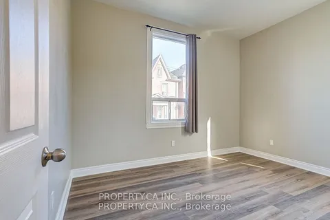 340 Cannon Street, ON L8L 2B9