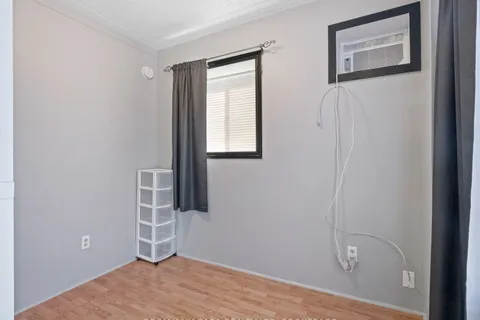 61 Queen Street, Fort Erie, ON L2A 1T7