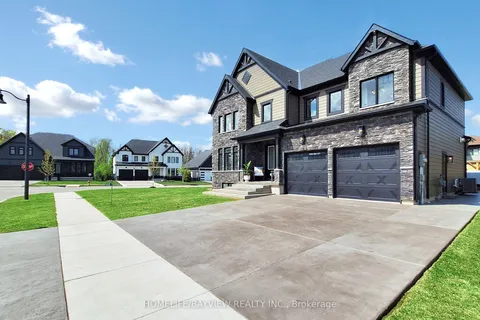 100 Reed Way, Blue Mountains, ON L9Y 4P5
