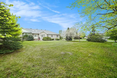 1430 Spartan Grove Street, Greely - Metcalfe - Osgoode - Vernon and Area, ON K4P 1R6