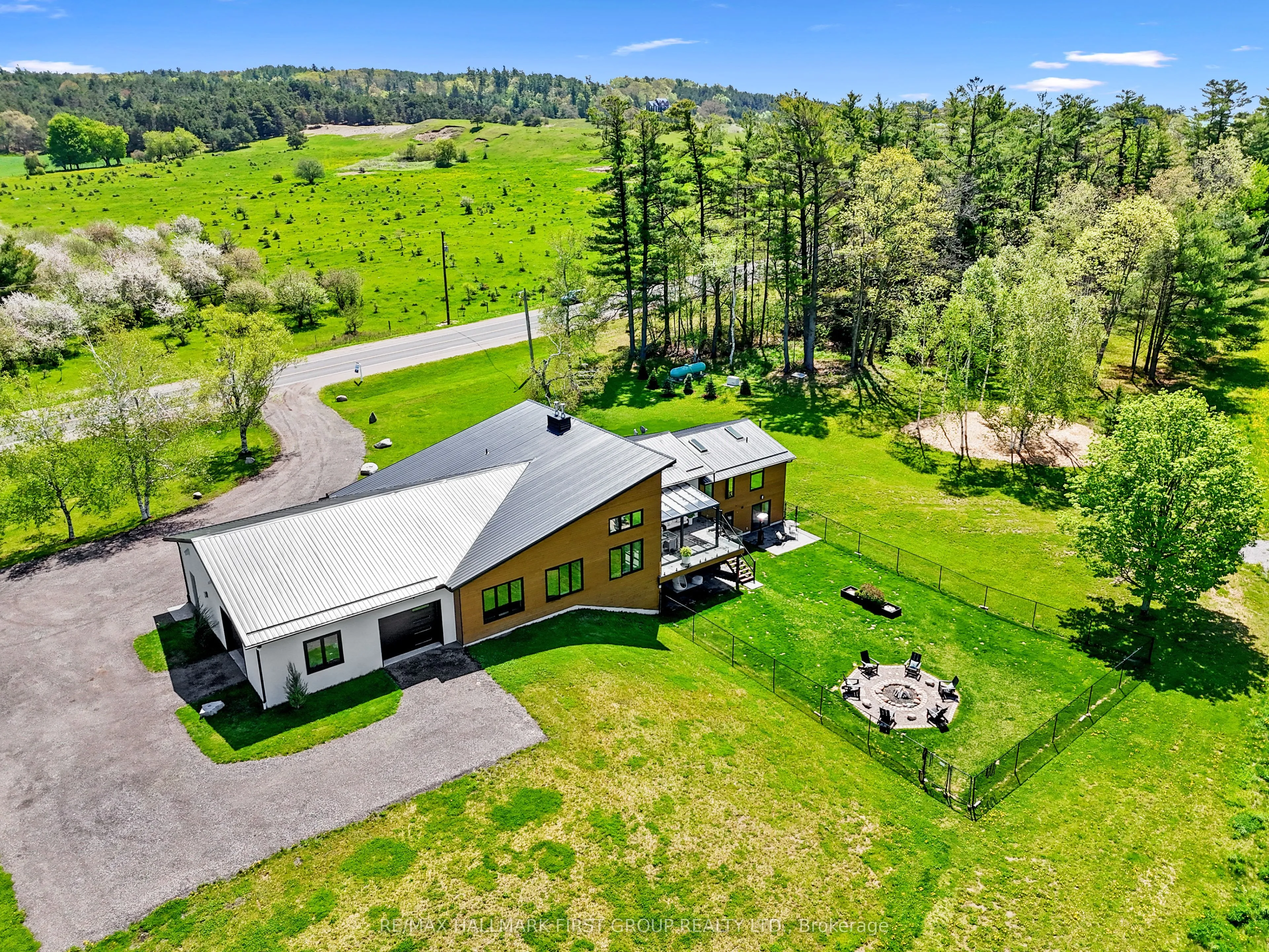 4566 Harwood Road, ON K0K 1C0