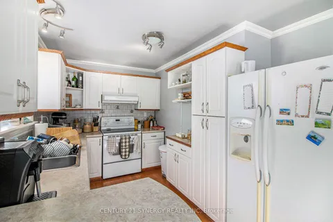 453 PLEASANT PARK Road, ON K1H 5M9