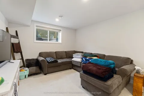 332 Whitham Crescent, ON K0G 1J0