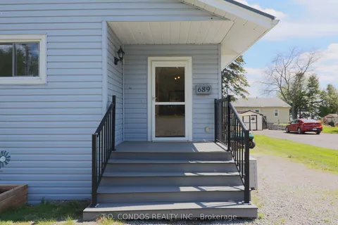 689 North Shore Drive, ON K0L 1B0