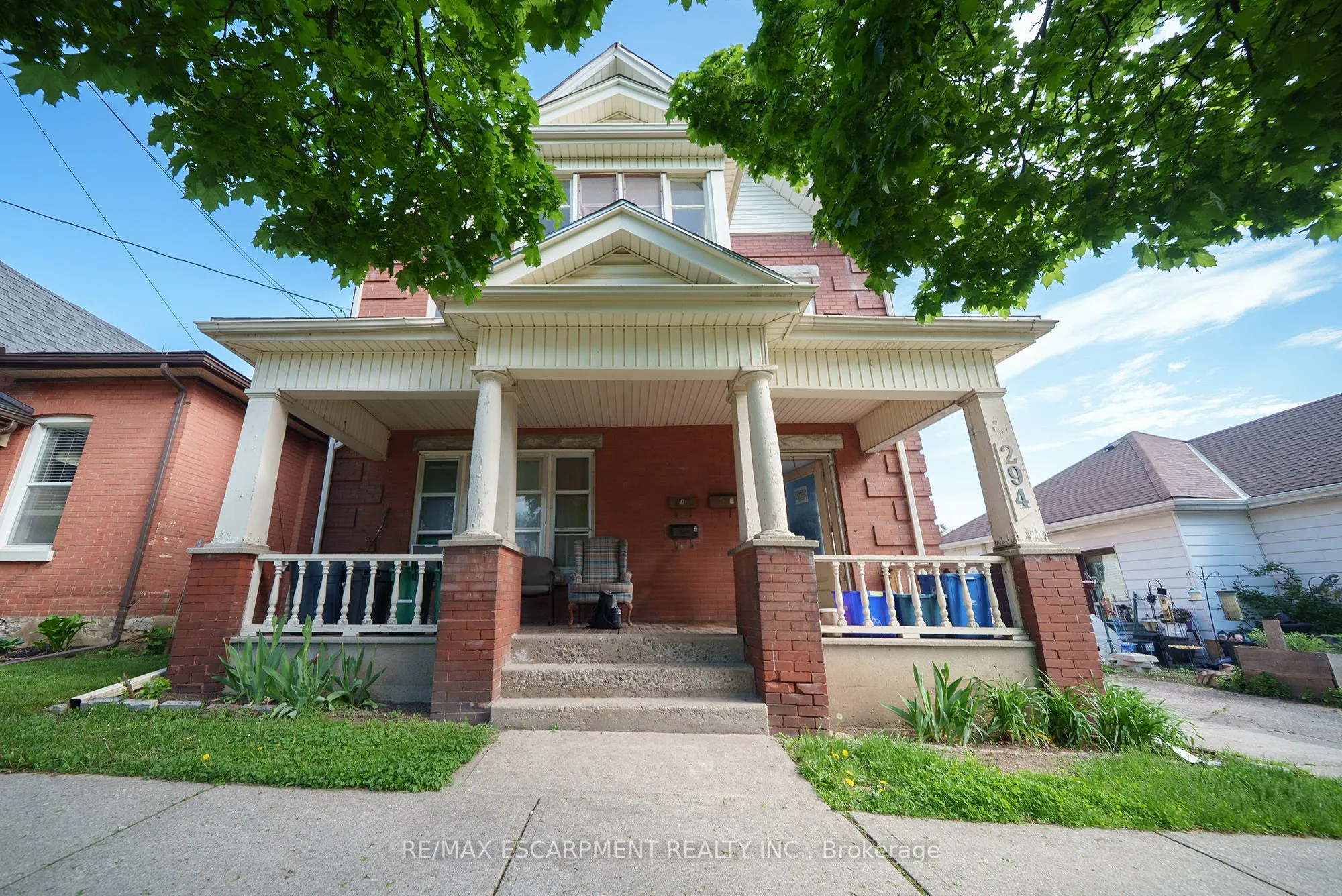 294 Darling Street, ON N3S 3X8