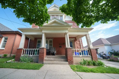 294 Darling Street, ON N3S 3X8