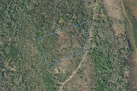 PT LT 10 Con 16 Village Road, ON P0H 1Z0