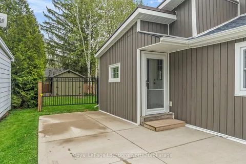 1071 6th Avenue, ON N4K 5G8