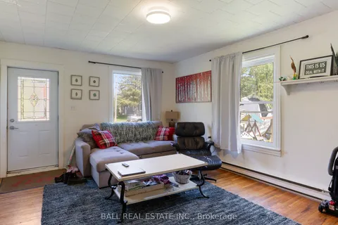 81 William Street, ON K0M 1A0