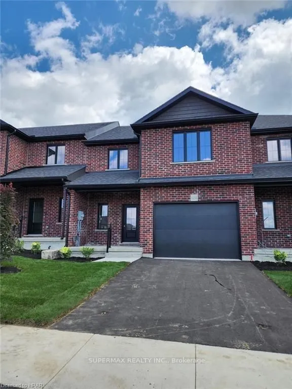 624 Wray Avenue, ON N4W 0J9