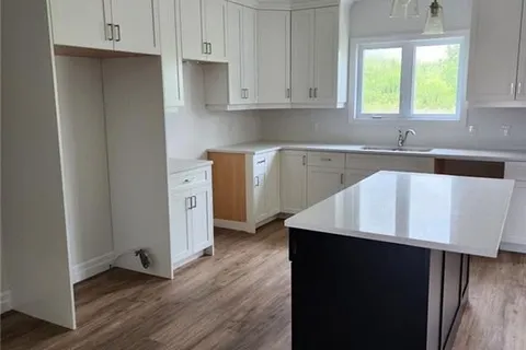 624 Wray Avenue, ON N4W 0J9