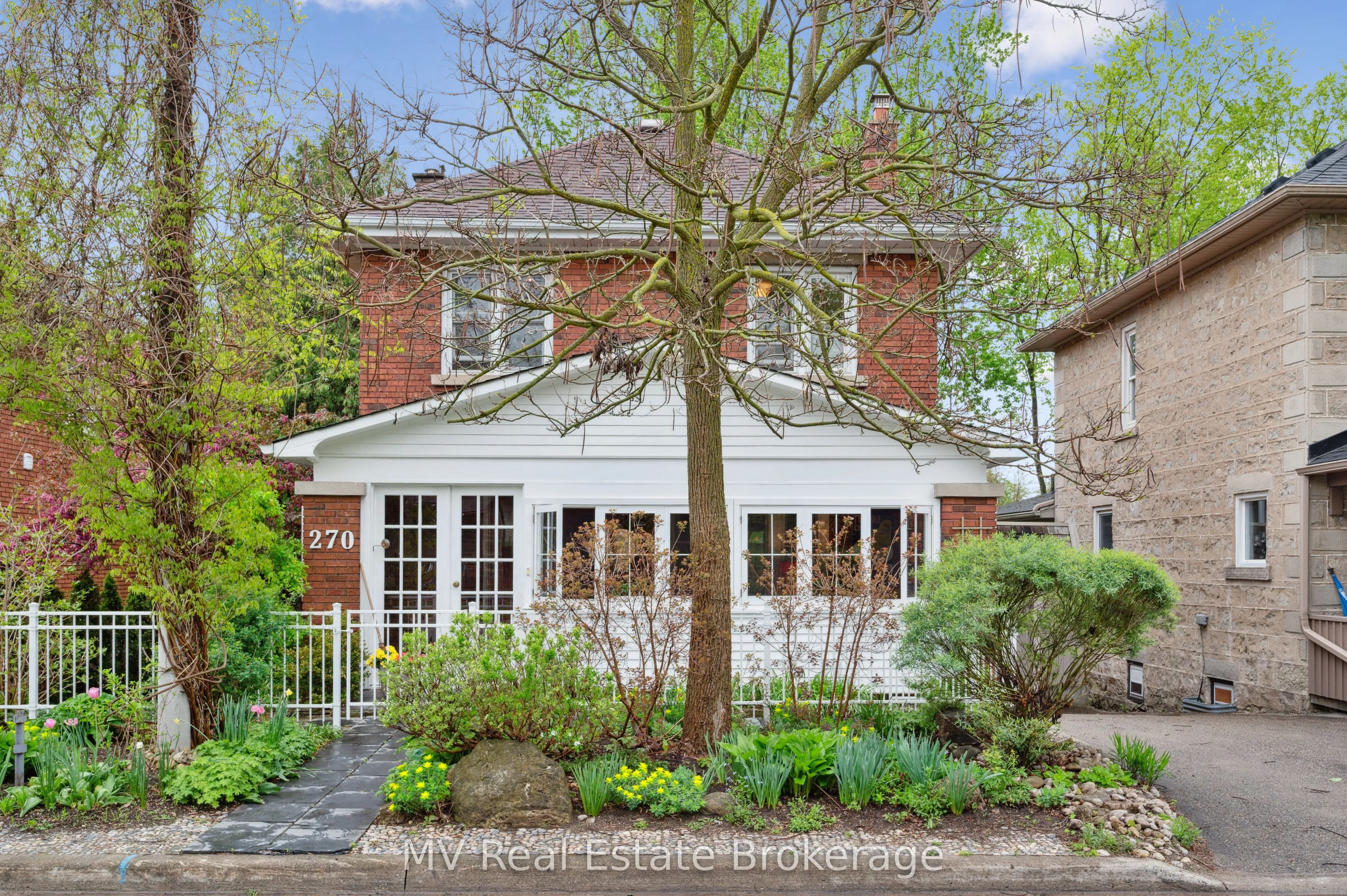 270 St Andrew Street, ON N1M 1R1