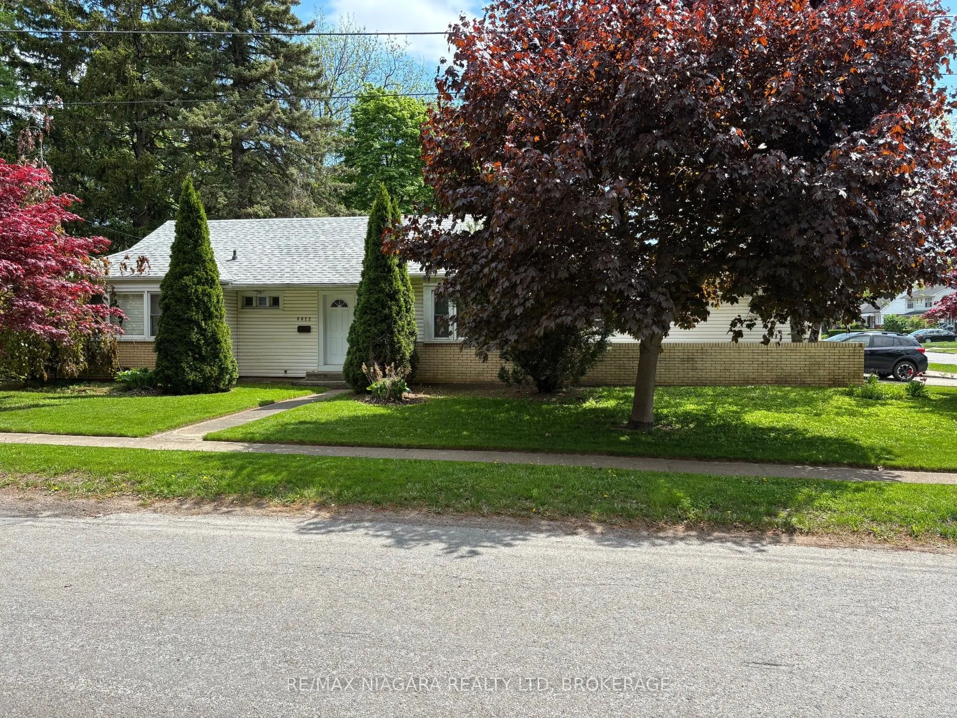 6022 Brookfield Avenue, ON L2G 5R5