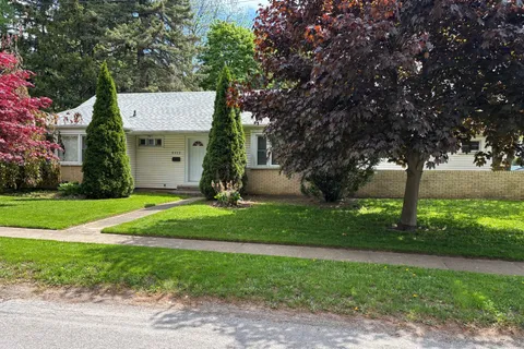 6022 Brookfield Avenue, ON L2G 5R5