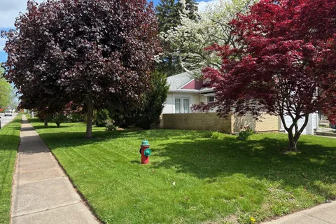 6022 Brookfield Avenue, ON L2G 5R5