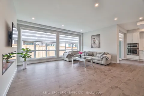 8 Ryder Avenue, ON N1G 4V5