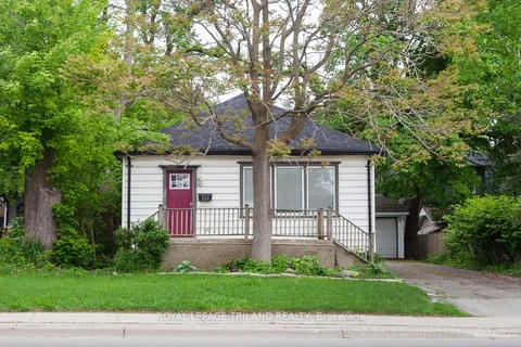253 Riverside Drive, ON N6H 1E8