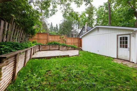 253 Riverside Drive, ON N6H 1E8
