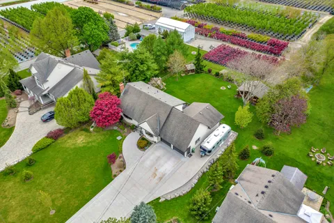 685 Robson Road, ON L0R 2H1