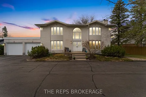3062 Upper Otterson Place, ON K1V 7B6