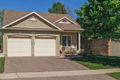 2416 Denure Drive, ON K9K 2L4