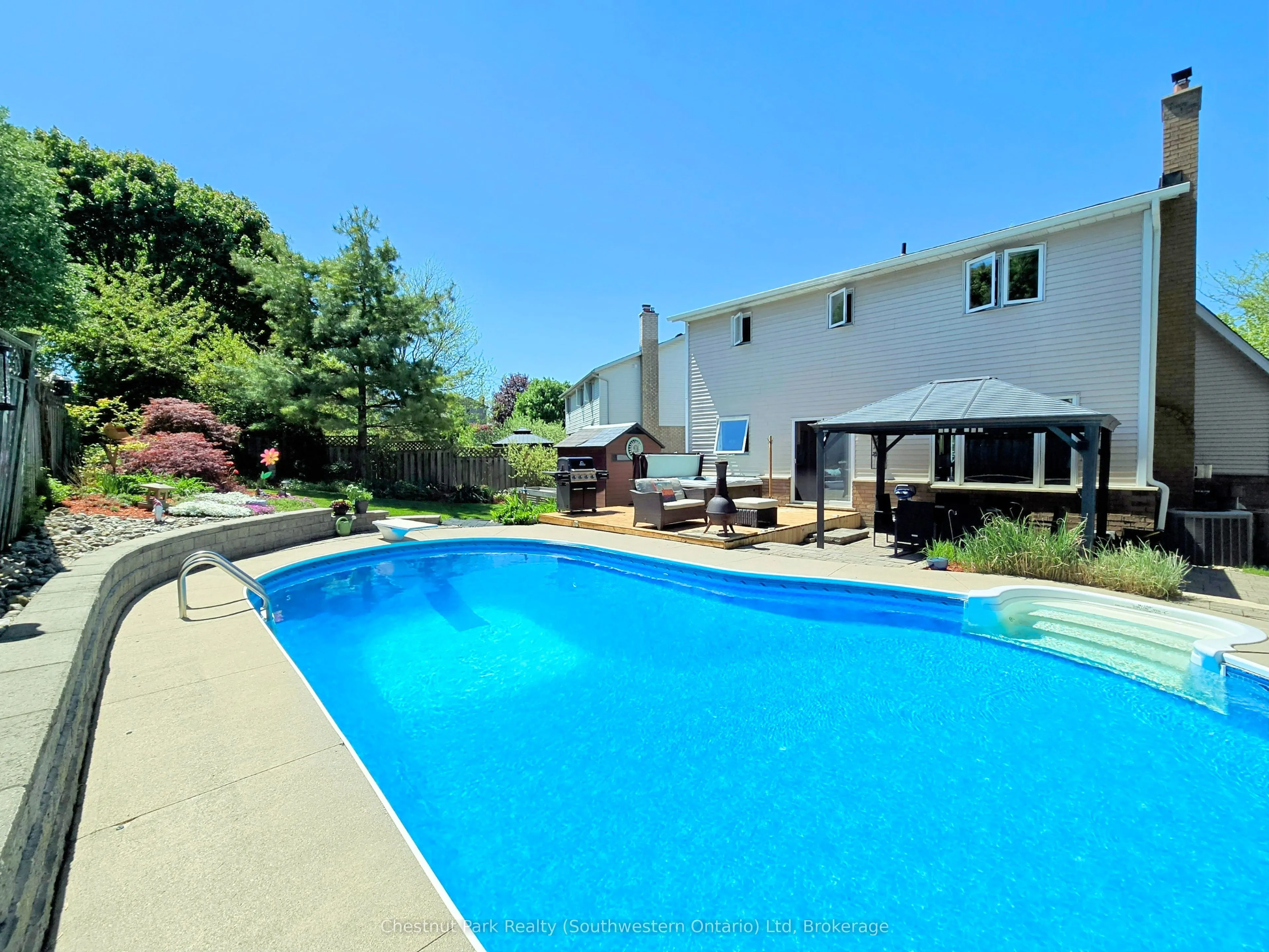 39 Celia Crescent, ON N1G 4R4